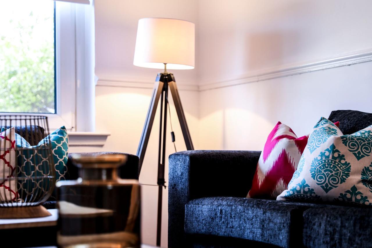 Meadowburn View Appartement Wishaw  Buitenkant foto